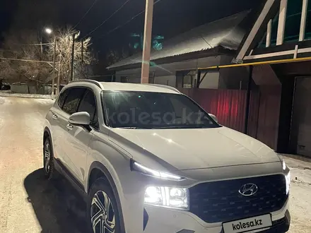 Hyundai Santa Fe 2023 года за 15 500 000 тг. в Уральск