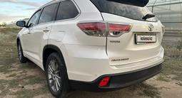 Toyota Highlander 2014 годаүшін14 500 000 тг. в Актобе – фото 5