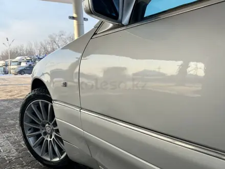 Mercedes-Benz S 320 1998 года за 3 900 000 тг. в Алматы – фото 11