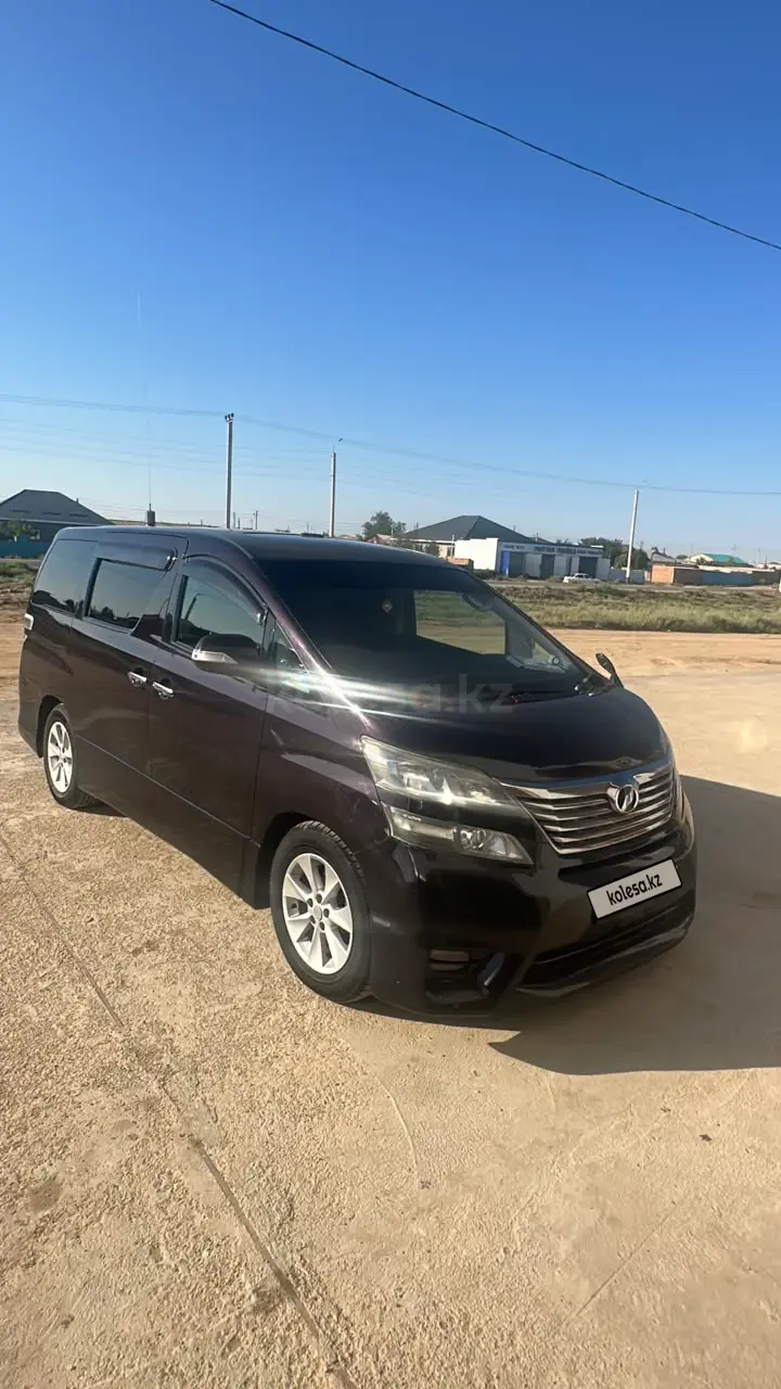Toyota Vellfire, 2012