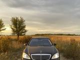 Mercedes-Benz S 350 2010 года за 12 000 000 тг. в Семей