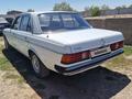 Mercedes-Benz E 230 1980 года за 1 100 000 тг. в Талдыкорган – фото 2