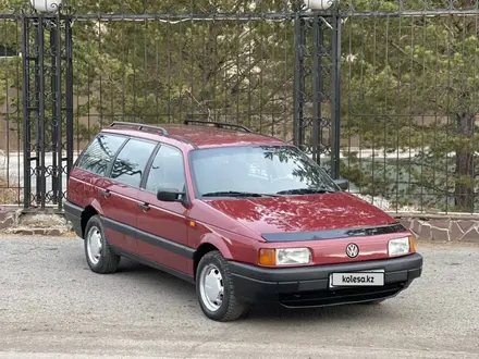 Volkswagen Passat 1989 года за 1 840 000 тг. в Астана