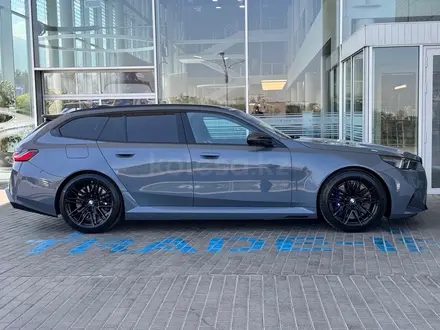 BMW M5 2026 года за 85 000 000 тг. в Алматы – фото 4