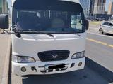 Hyundai  County 2004 года за 3 000 000 тг. в Астана