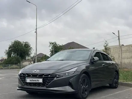 Hyundai Elantra 2023 года за 8 800 000 тг. в Шымкент – фото 3