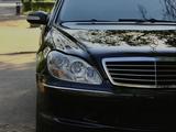 Mercedes-Benz S 500 2003 годаүшін9 500 000 тг. в Алматы – фото 5