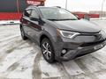 Toyota RAV4 2018 годаfor9 500 000 тг. в Актобе – фото 2