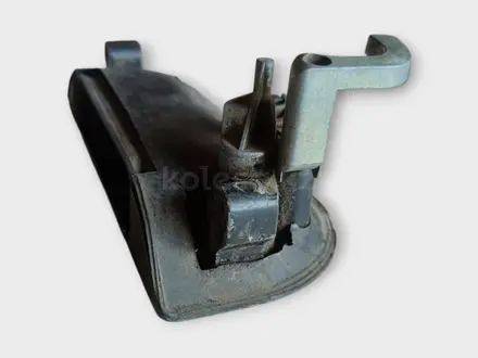 Ручка правая Фольксваген Транспортер Т4 Volkswagen Transporter T4 за 8 000 тг. в Алматы – фото 3