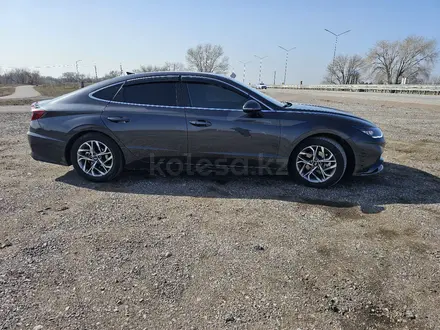 Hyundai Sonata 2020 года за 10 500 000 тг. в Алматы – фото 5