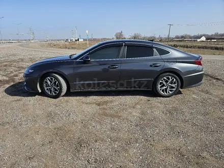 Hyundai Sonata 2020 года за 10 500 000 тг. в Алматы – фото 8