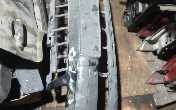 Передний бампер за 30 000 тг. в Алматы