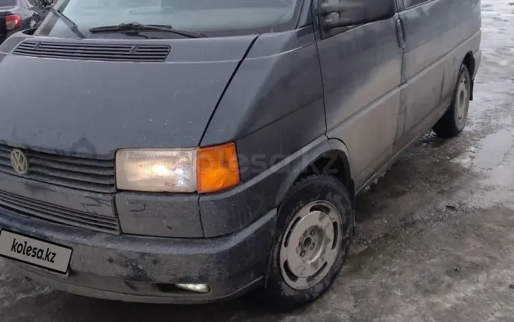 Volkswagen Caravelle 1991 годаүшін2 400 000 тг. в Павлодар