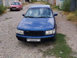 Audi 100