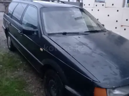 Volkswagen Passat 1991 года за 1 000 000 тг. в Астана – фото 2