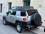 Toyota FJ Cruiser 2007 годаүшін8 000 000 тг. в Алматы – фото 2