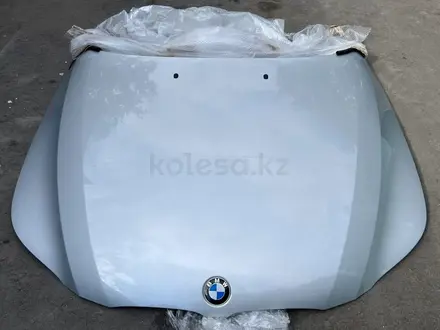 Капот BMW E60 E61 за 95 000 тг. в Караганда