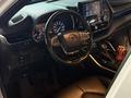 Toyota Highlander 2022 года за 19 700 000 тг. в Алматы – фото 13