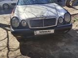 Mercedes-Benz E 240 1998 годаүшін2 700 000 тг. в Семей – фото 3