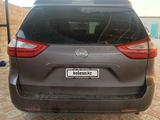 Toyota Sienna 2015 годаүшін9 500 000 тг. в Актау – фото 2