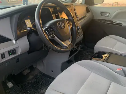 Toyota Sienna 2015 года за 9 500 000 тг. в Актау – фото 7