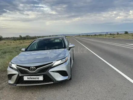 Toyota Camry 2019 года за 15 500 000 тг. в Алматы – фото 12