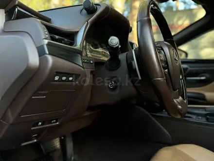 Lexus ES 350 2019 года за 22 000 000 тг. в Шымкент – фото 26