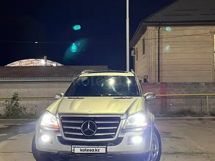 Mercedes-Benz GL 500 2007 года за 8 300 000 тг. в Атырау