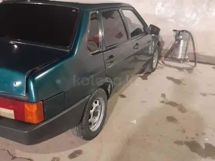 ВАЗ (Lada) 21099 1998 года за 550 000 тг. в Абай (Келесский р-н)