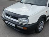 Volkswagen Golf 1993 года за 2 050 000 тг. в Астана – фото 4