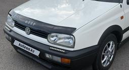 Volkswagen Golf 1993 годаүшін2 050 000 тг. в Астана – фото 4