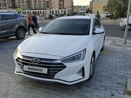 Hyundai Elantra 2019 года за 9 100 000 тг. в Актау – фото 12