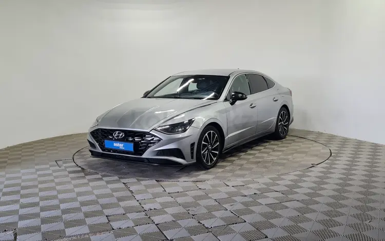 Hyundai Sonata 2020 года за 7 390 000 тг. в Алматы