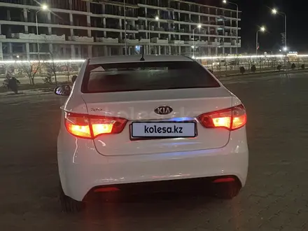 Kia Rio 2013 года за 5 400 000 тг. в Актау – фото 4