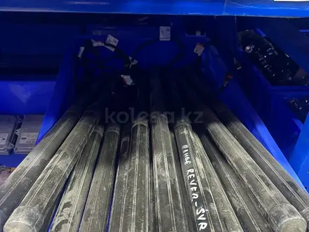 Эдектропривод багажника для Land rover за 1 000 тг. в Алматы