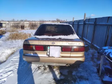 Nissan Sunny 1993 года за 600 000 тг. в Семей – фото 3