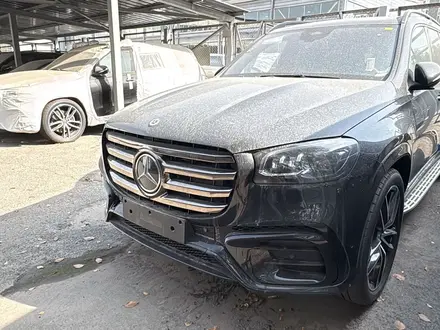 Mercedes-Benz GLS 450 4MATIC 2025 года за 94 000 000 тг. в Актау – фото 2