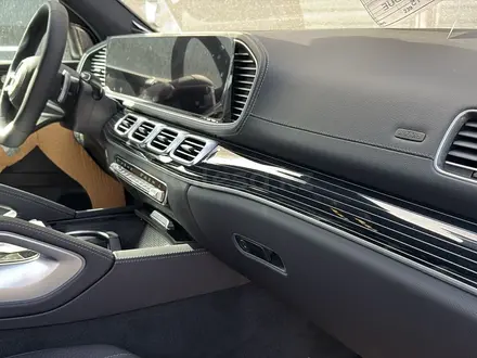 Mercedes-Benz GLS 450 4MATIC 2025 года за 94 000 000 тг. в Актау – фото 8