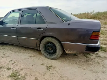 Mercedes-Benz E 230 1992 года за 1 200 000 тг. в Алматы – фото 7