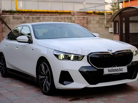 BMW 530 2023 года за 32 000 000 тг. в Алматы