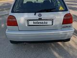 Volkswagen Golf 1997 года за 2 600 000 тг. в Шымкент – фото 3