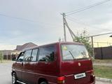 Volkswagen Multivan 1997 года за 4 500 000 тг. в Костанай – фото 3