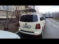 Volkswagen Touran 2010 годаүшін3 700 000 тг. в Алматы – фото 4