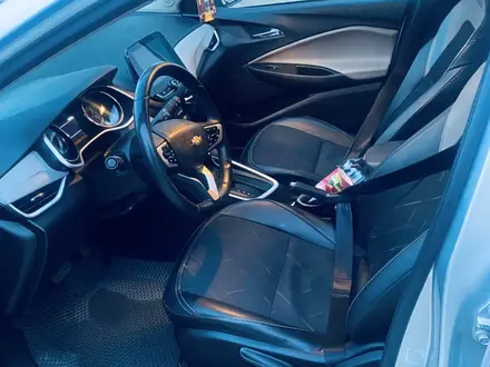 Chevrolet Onix 2024 года за 5 600 000 тг. в Астана – фото 6