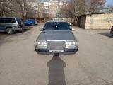 Mercedes-Benz E 230 1990 года за 1 050 000 тг. в Астана – фото 3