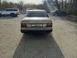 Mercedes-Benz E 230 1990 года за 1 050 000 тг. в Астана – фото 4