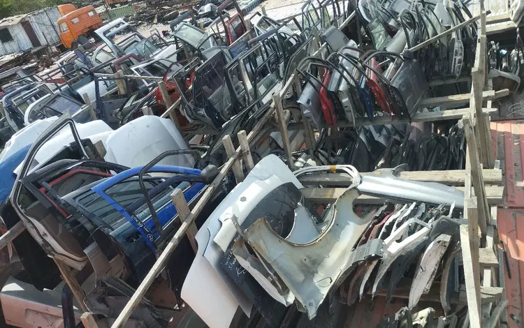 СКЛАД ДВЕРЕЙ ТОЛЬКО ЗАДНЯЯ ЛЕВАЯ ДВЕРЬ за 5 000 тг. в Алматы