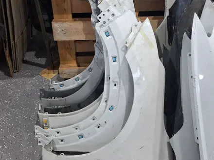 Крылья на Корейский авто разных моделей новые и б/у. за 15 000 тг. в Шымкент – фото 2
