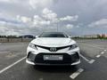Toyota Camry 2022 года за 15 000 000 тг. в Уральск – фото 3