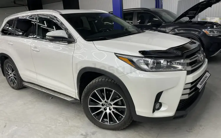 Toyota Highlander 2018 годаүшін22 900 000 тг. в Алматы